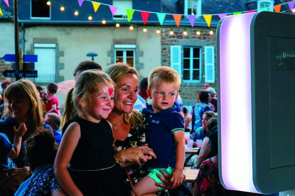 PHOX ERNÉE I Christophe Bonnier